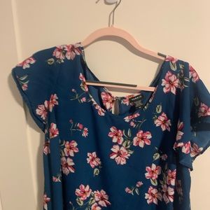 Torrid floral top!